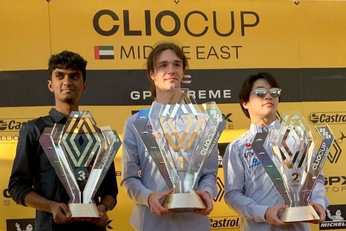 Jerzy Spinkiewicz zdominował Clio Cup Middle East