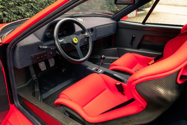 Toto Wolff sprzedaje Ferrari F40