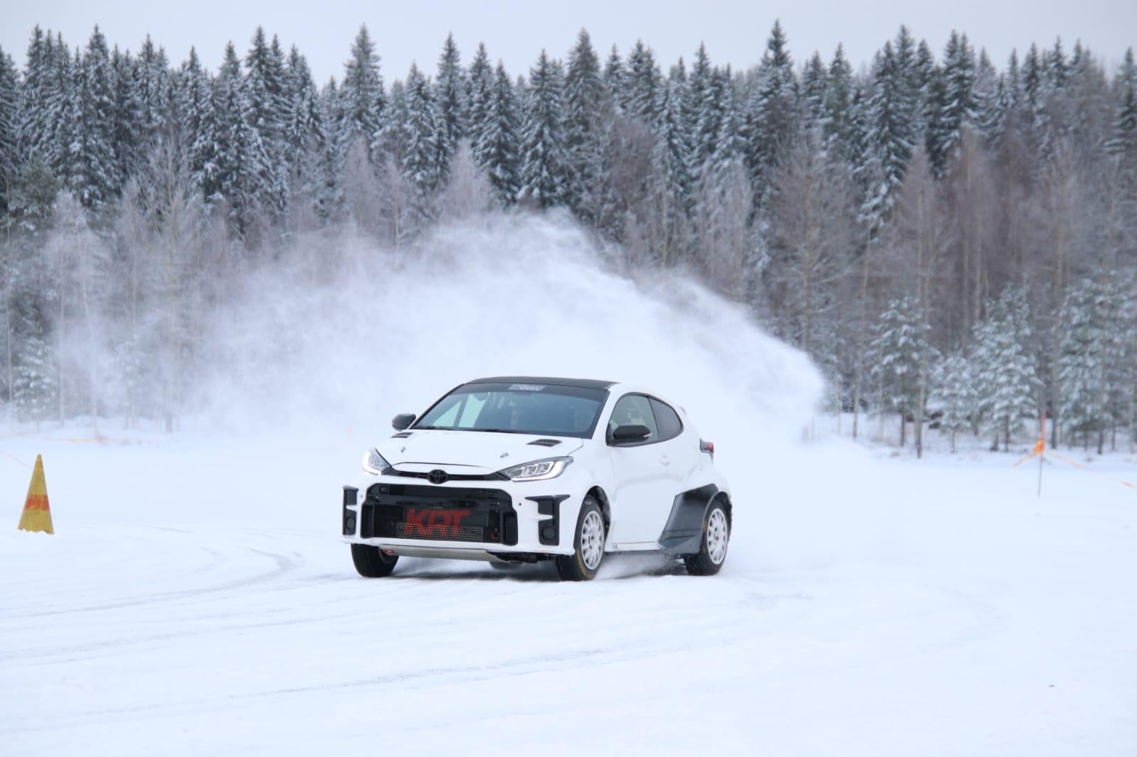 Rajdowa Toyota GR Yaris R4N prosto z Polski