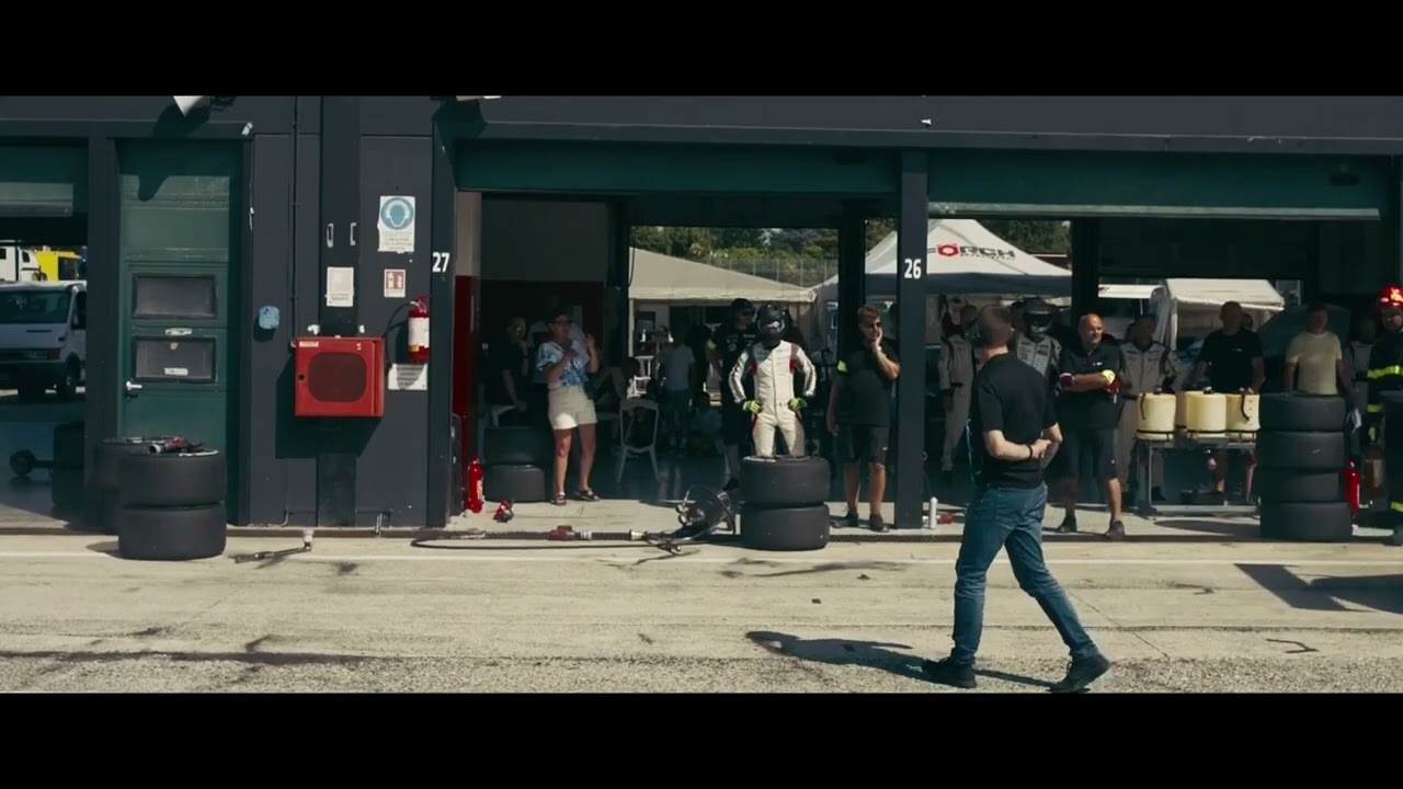 Nowy serial o wyścigach i Porsche już niedługo trafi na ekrany