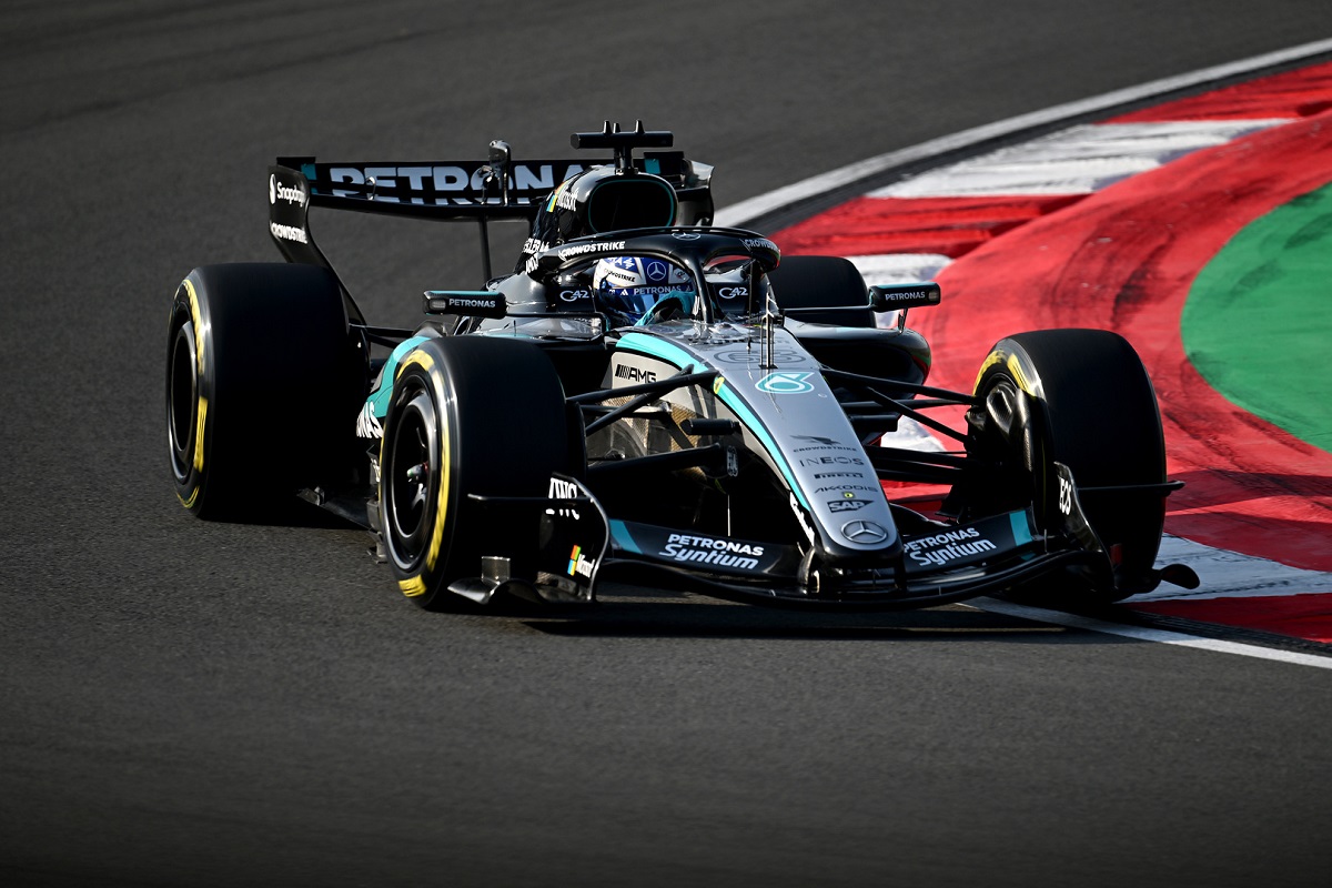 Russell dyktuje tempo w pierwszym treningu przed GP Japonii